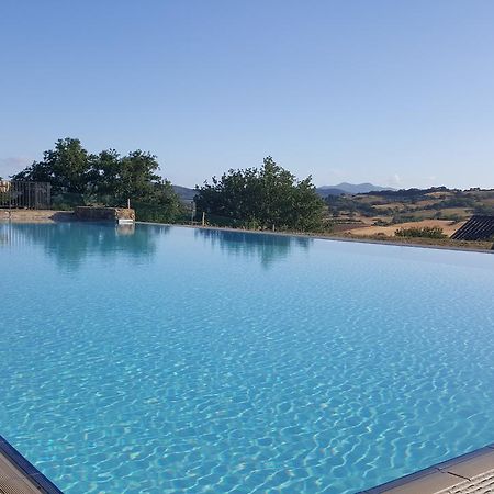 Agriturismo Casa Montecucco Giuncarico Exteriör bild