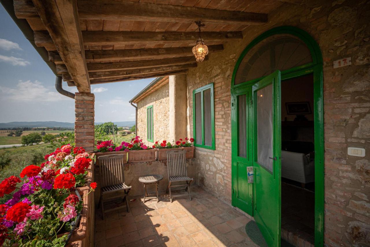 Agriturismo Casa Montecucco Giuncarico Exteriör bild